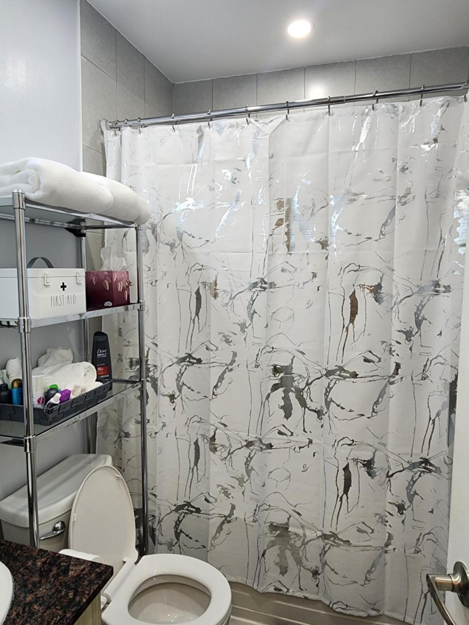 Beautiful Townhouse Near Yorkdale Mall, Wilson Subway Apartment Торонто Екстериор снимка