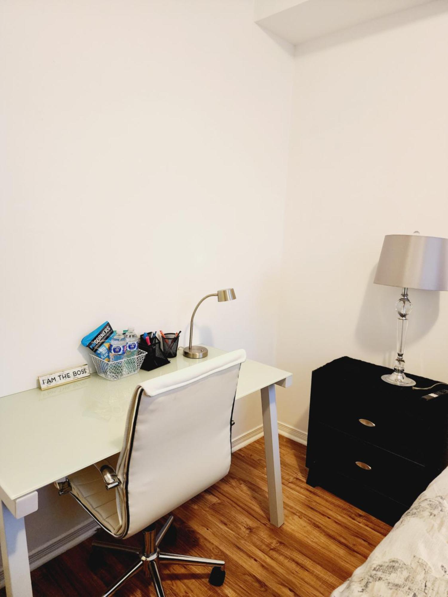 Beautiful Townhouse Near Yorkdale Mall, Wilson Subway Apartment Торонто Екстериор снимка